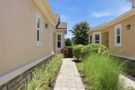3681 Divot Lane Sarasota FL 34232