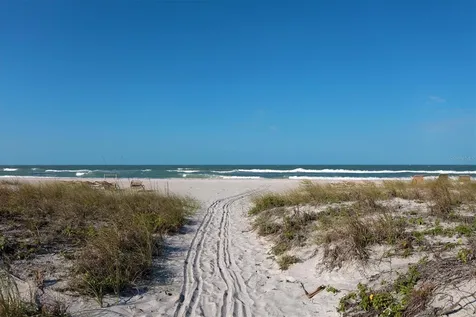 3681 Divot Lane Sarasota FL 34232