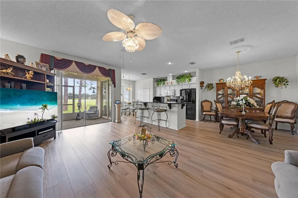 153 Club Villas Lane Kissimmee FL 34744