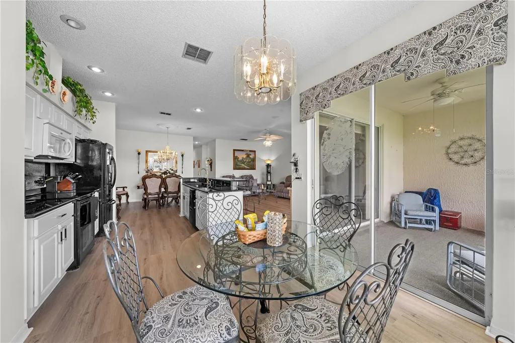 153 Club Villas Lane Kissimmee FL 34744