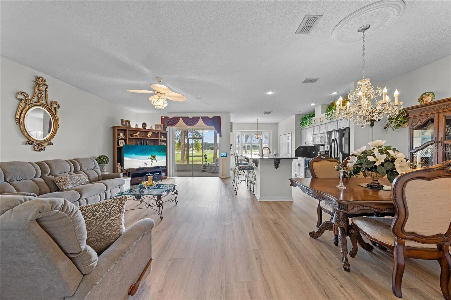 153 Club Villas Lane Kissimmee FL 34744