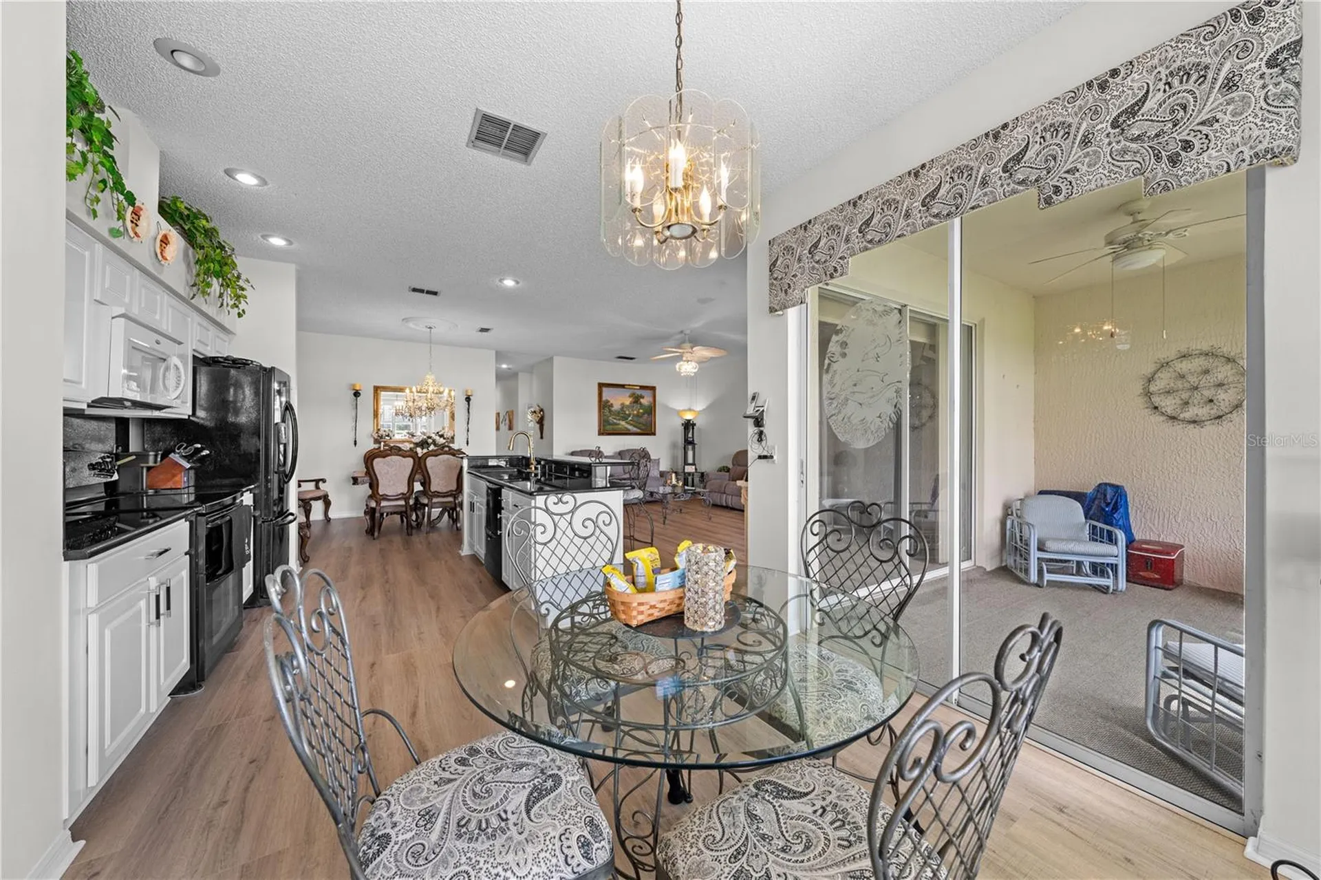 153 Club Villas Lane Kissimmee FL 34744