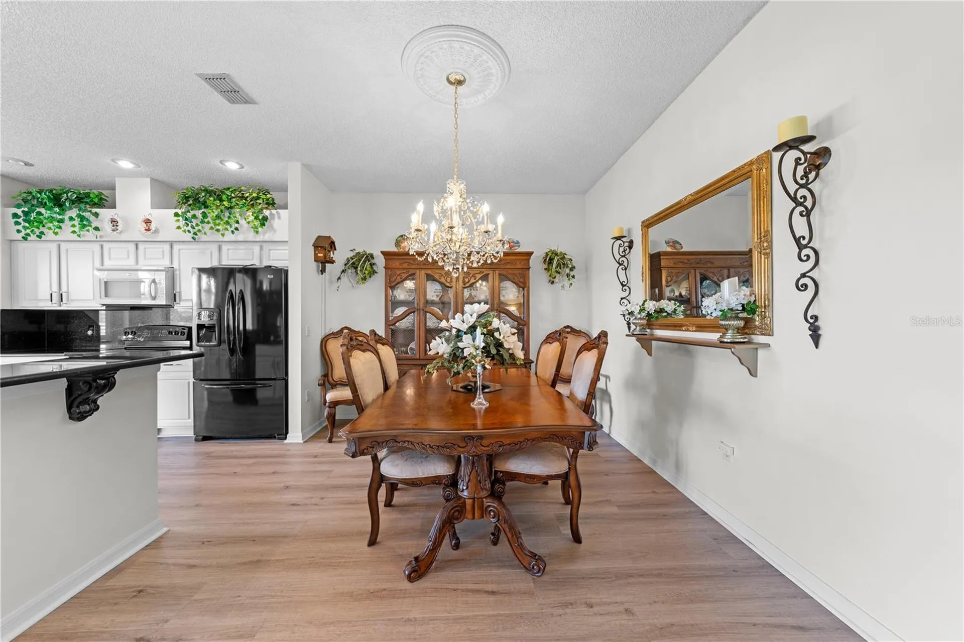 153 Club Villas Lane Kissimmee FL 34744