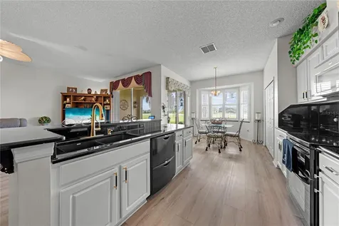 153 Club Villas Lane Kissimmee FL 34744
