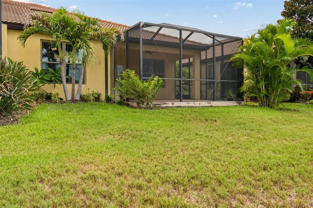 322 Mystic Falls Drive Apollo Beach FL 33572