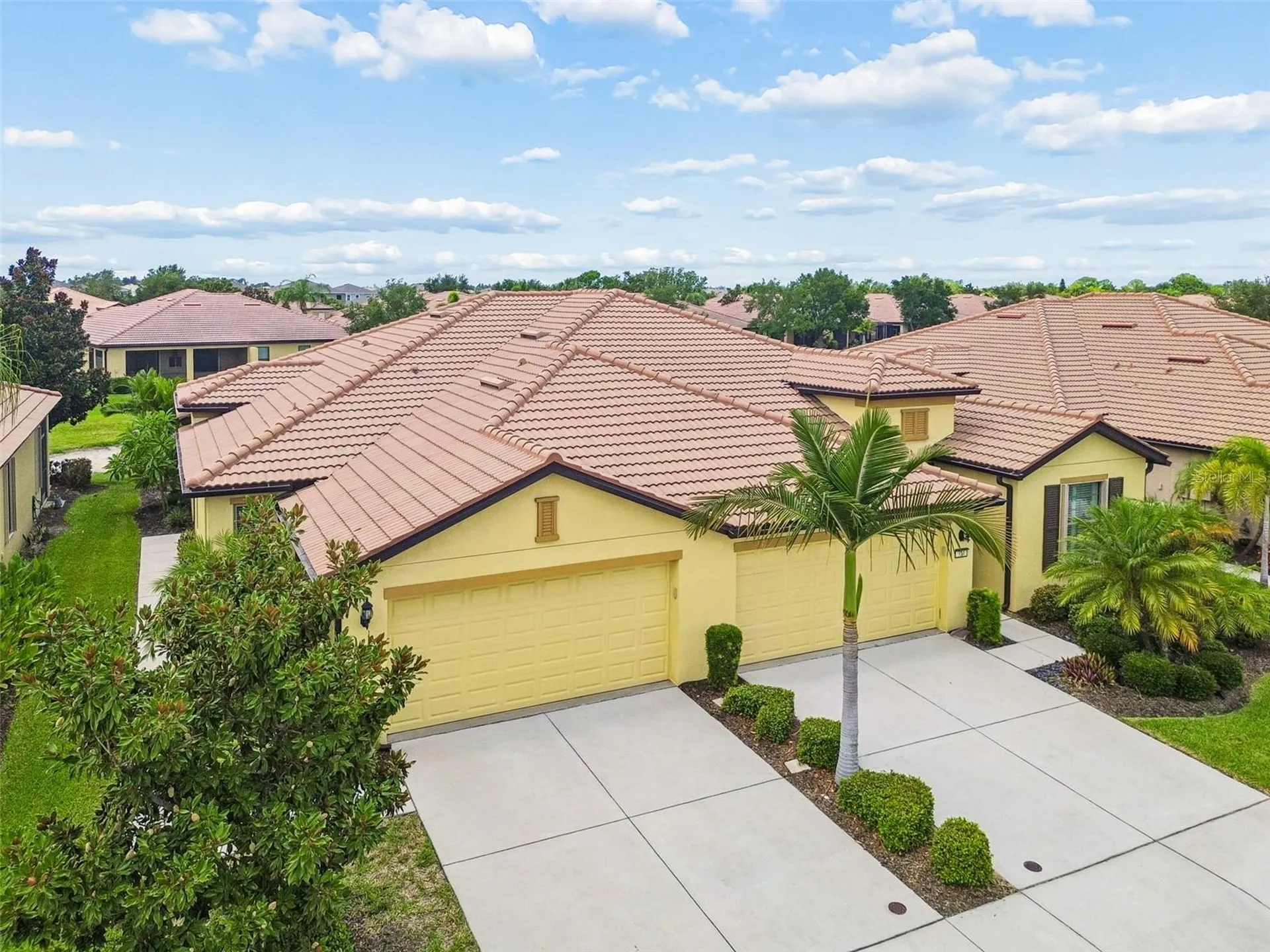 322 Mystic Falls Drive Apollo Beach FL 33572