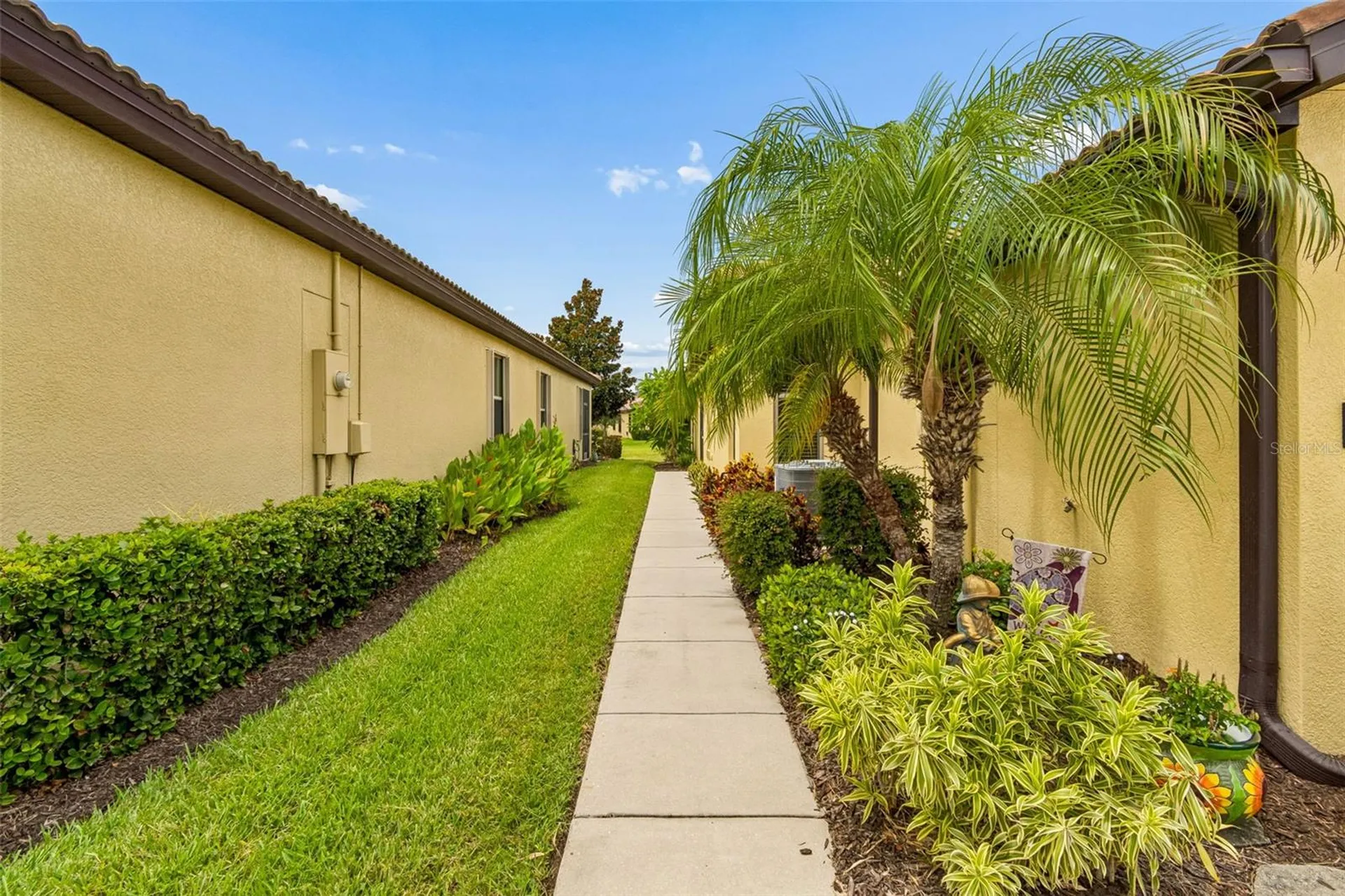 322 Mystic Falls Drive Apollo Beach FL 33572