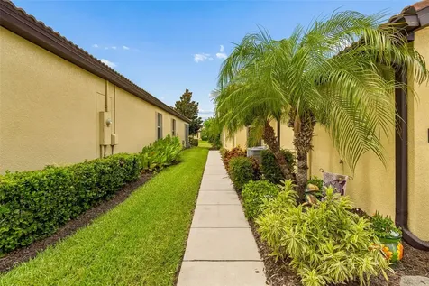 322 Mystic Falls Drive Apollo Beach FL 33572