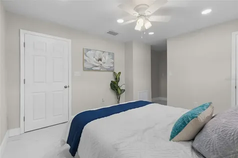 1375 Lake Drive Casselberry FL 32707