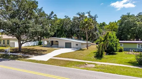 1375 Lake Drive Casselberry FL 32707