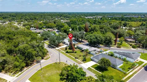 1375 Lake Drive Casselberry FL 32707