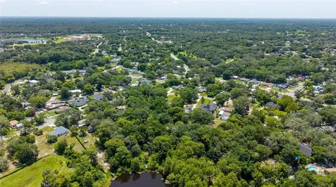 1375 Lake Drive Casselberry FL 32707