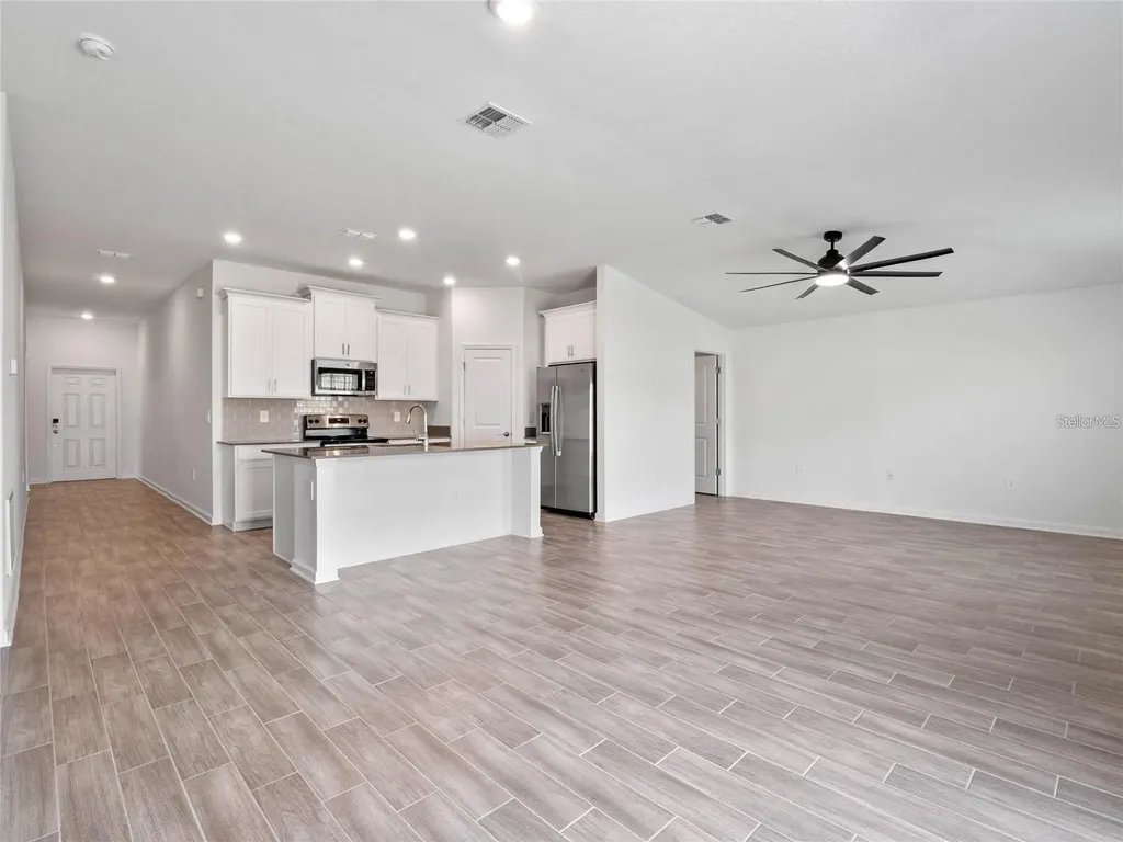 1774 Perch Hammock Loop Groveland FL 34736
