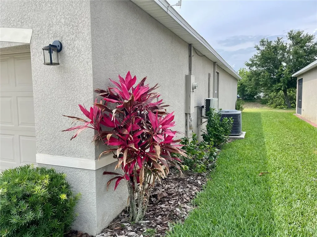 119 Fishermans Cove Drive Edgewater FL 32141