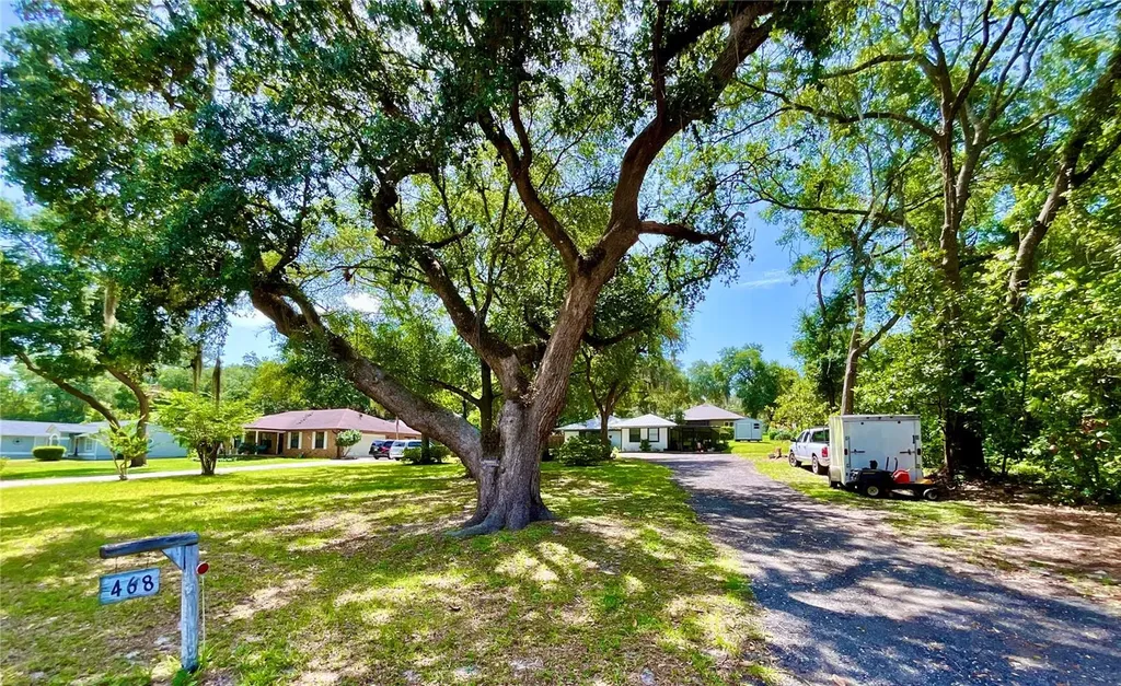 468 28th Way Melrose FL 32666