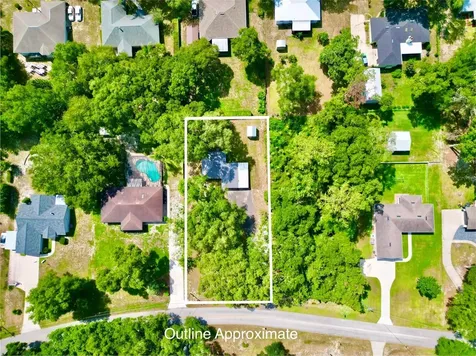 468 28th Way Melrose FL 32666