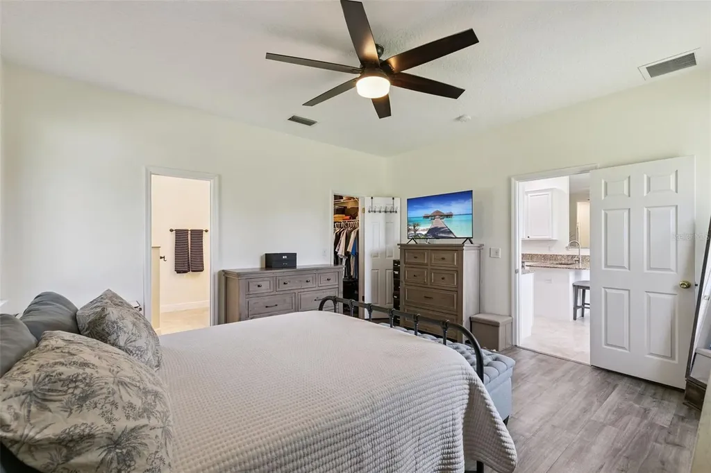 19204 Paddock Street Orlando FL 32833