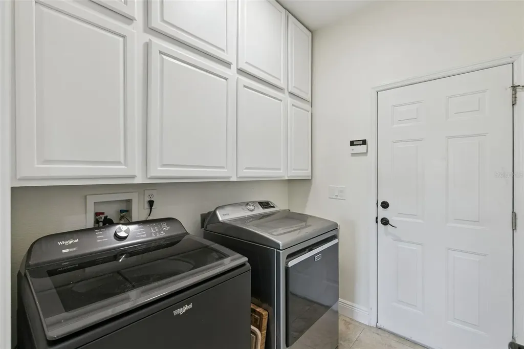 19204 Paddock Street Orlando FL 32833