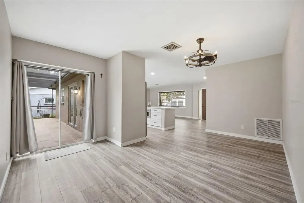 1901 Briarwood Street Dunedin FL 34698