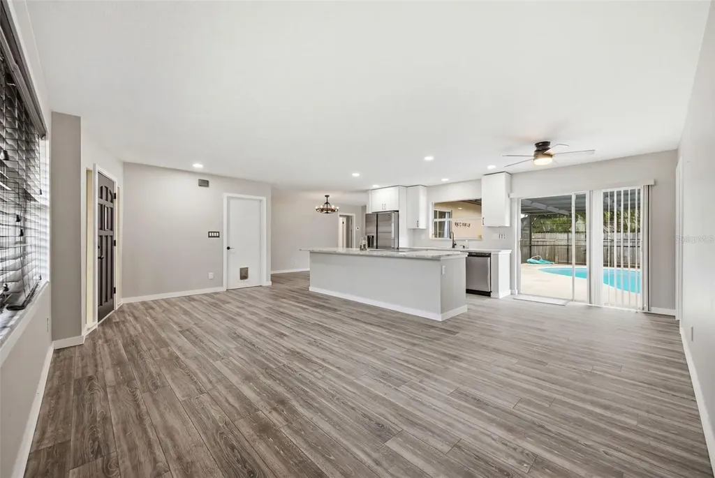 1901 Briarwood Street Dunedin FL 34698