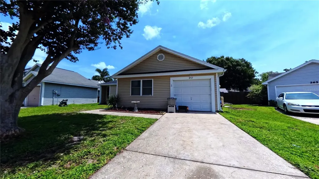 257 Clemens Court Orlando FL 32828