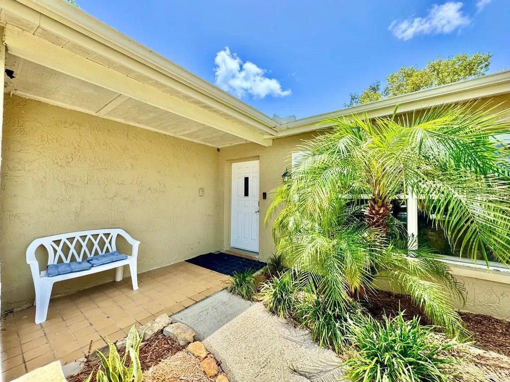 8134 Winthrop Drive Port Richey FL 34668