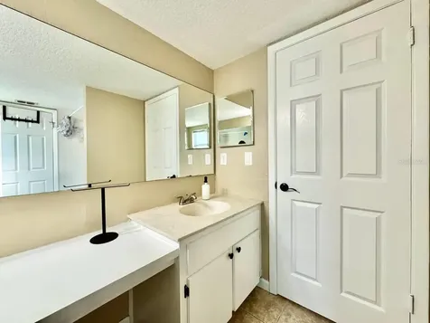 8134 Winthrop Drive Port Richey FL 34668