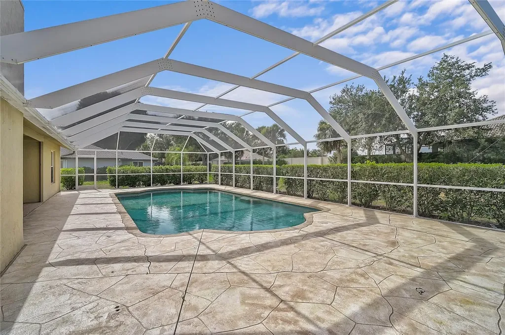 121 Woodingham Drive Venice FL 34292