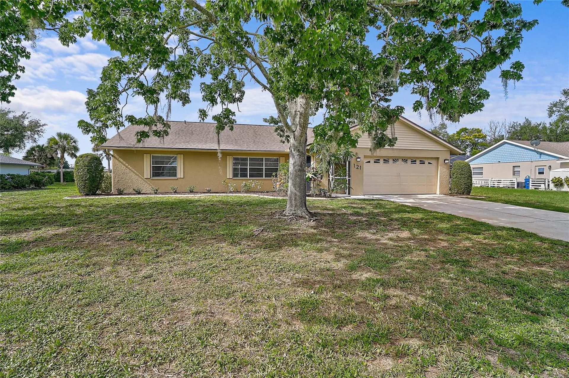 121 Woodingham Drive Venice FL 34292