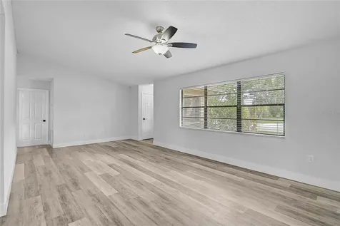 121 Woodingham Drive Venice FL 34292