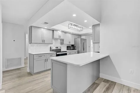 121 Woodingham Drive Venice FL 34292