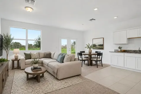 221 Mandovi Street Davenport FL 33837