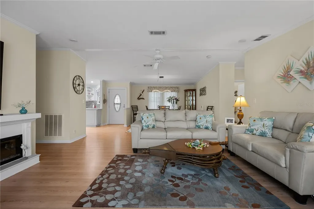8433 Regal Way Palmetto FL 34221