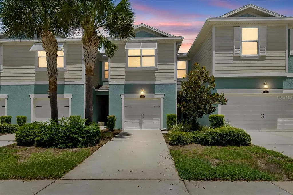 2410 Arch Avenue Oldsmar FL 34677