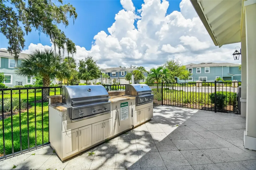 2410 Arch Avenue Oldsmar FL 34677