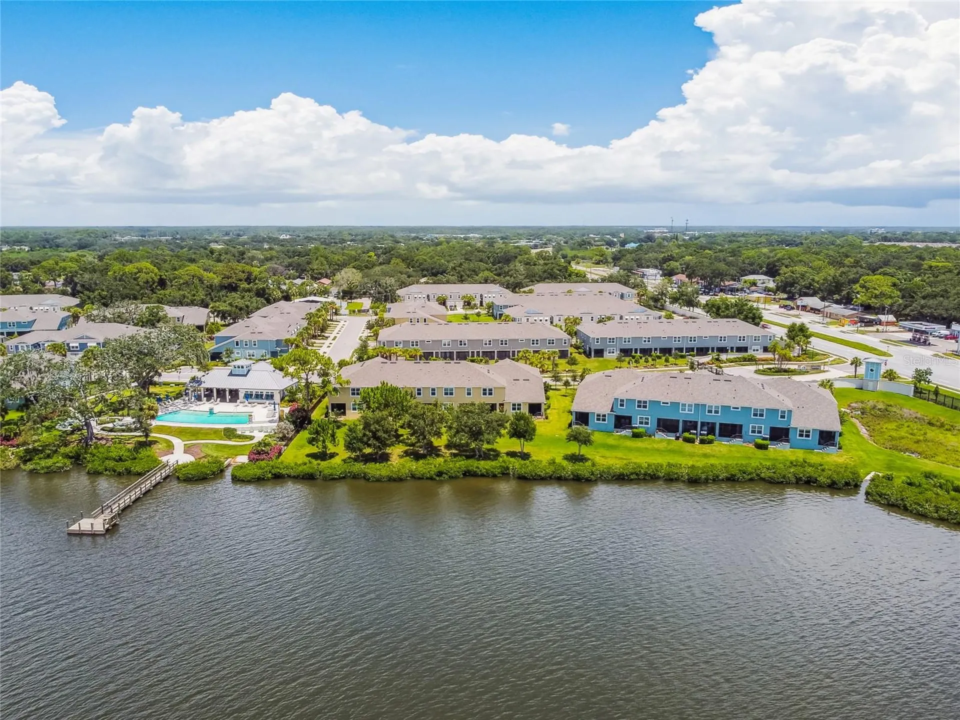 2410 Arch Avenue Oldsmar FL 34677
