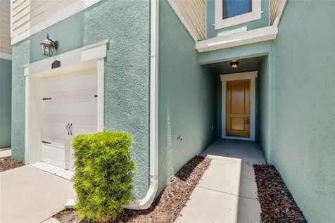 2410 Arch Avenue Oldsmar FL 34677