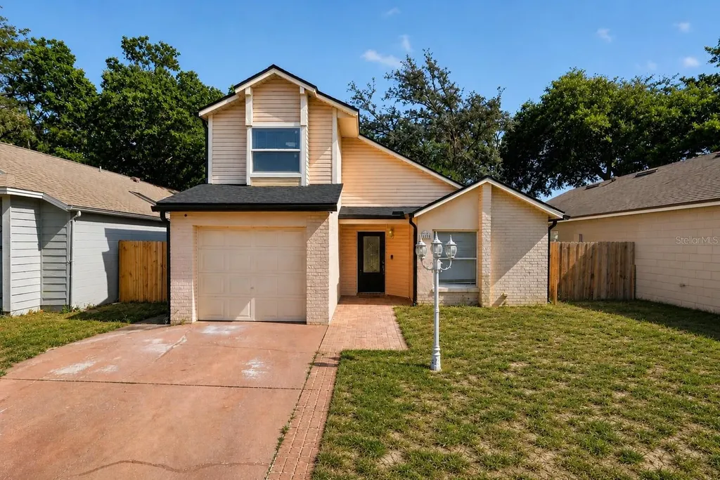 1243 Pin Oak Drive Apopka FL 32703