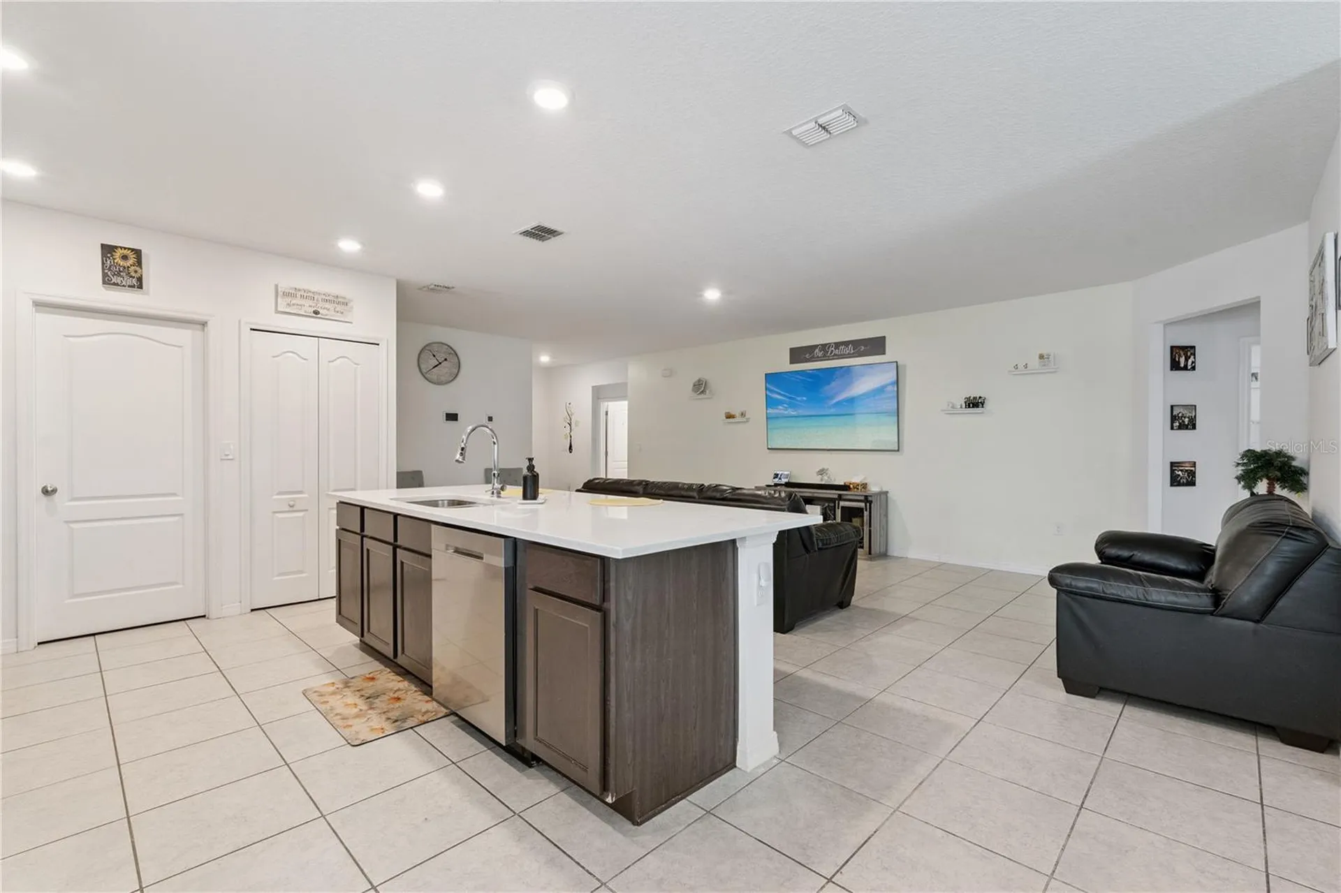 15280 White Tail Loop Mascotte FL 34753