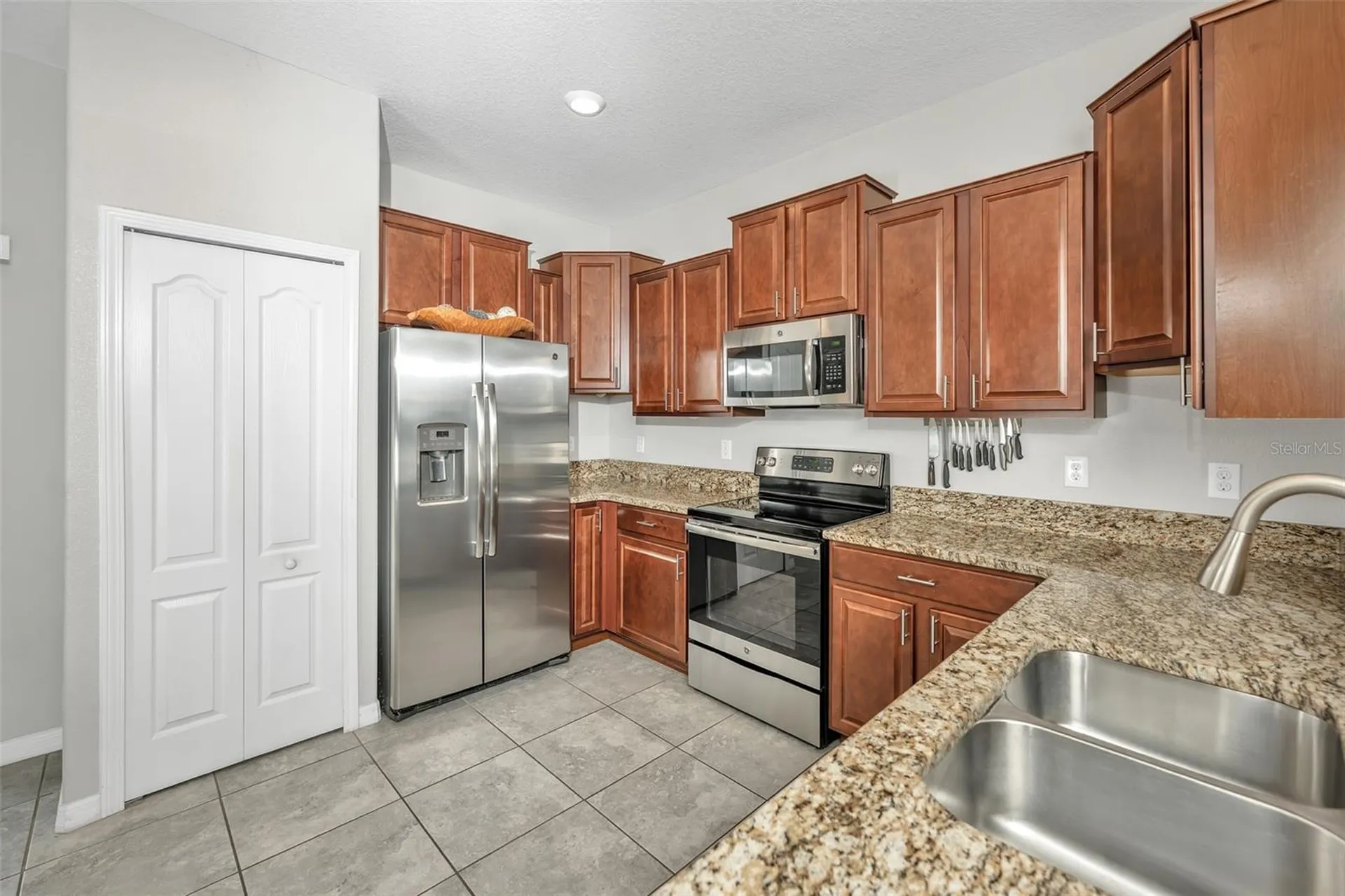 2148 Golden Falcon Drive Ruskin FL 33570