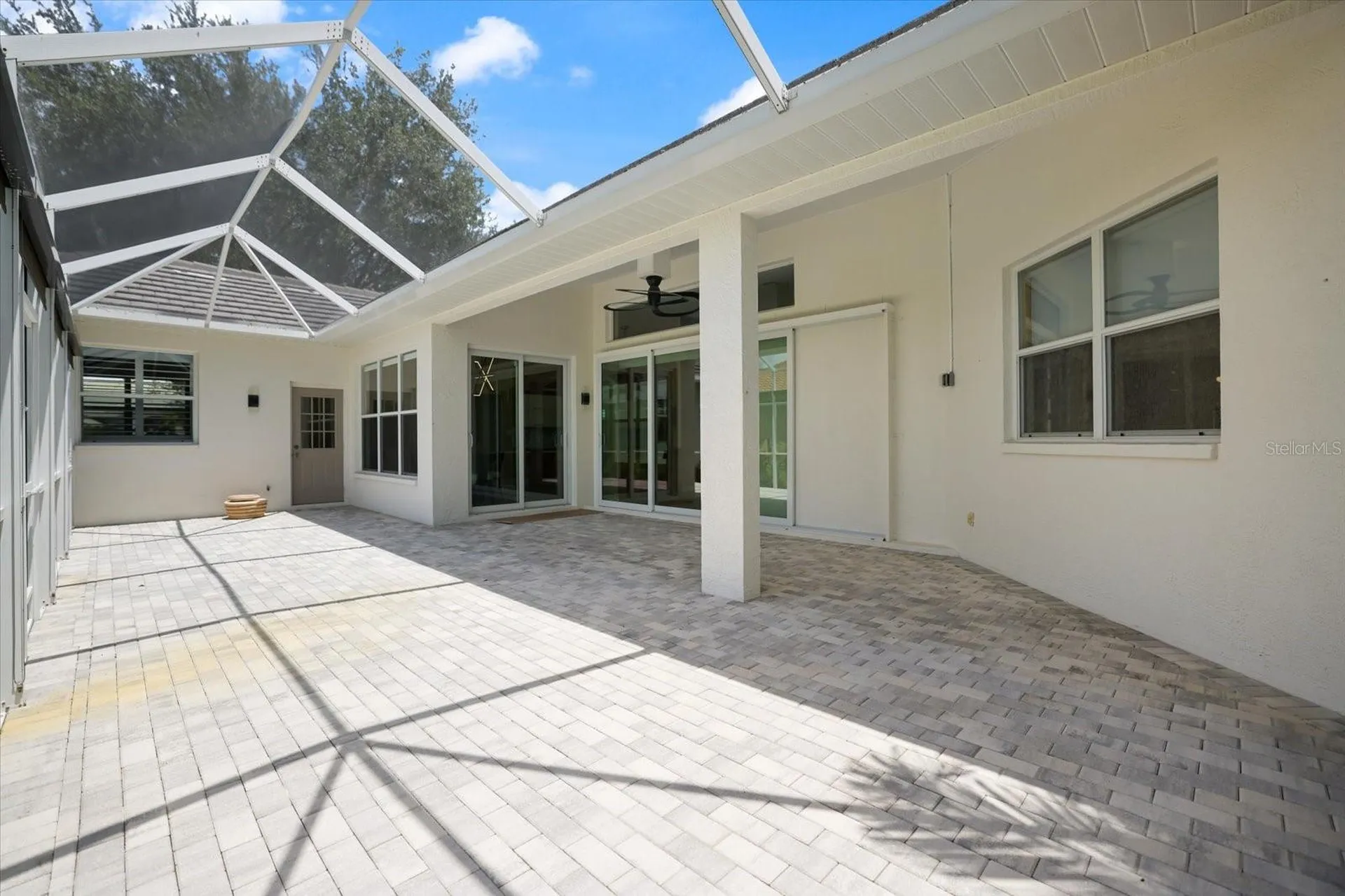 567 Lake Of The Woods Drive Venice FL 34293