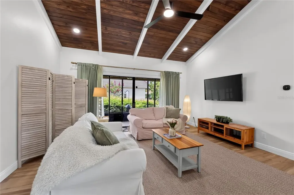 6378 Draw Lane Sarasota FL 34238
