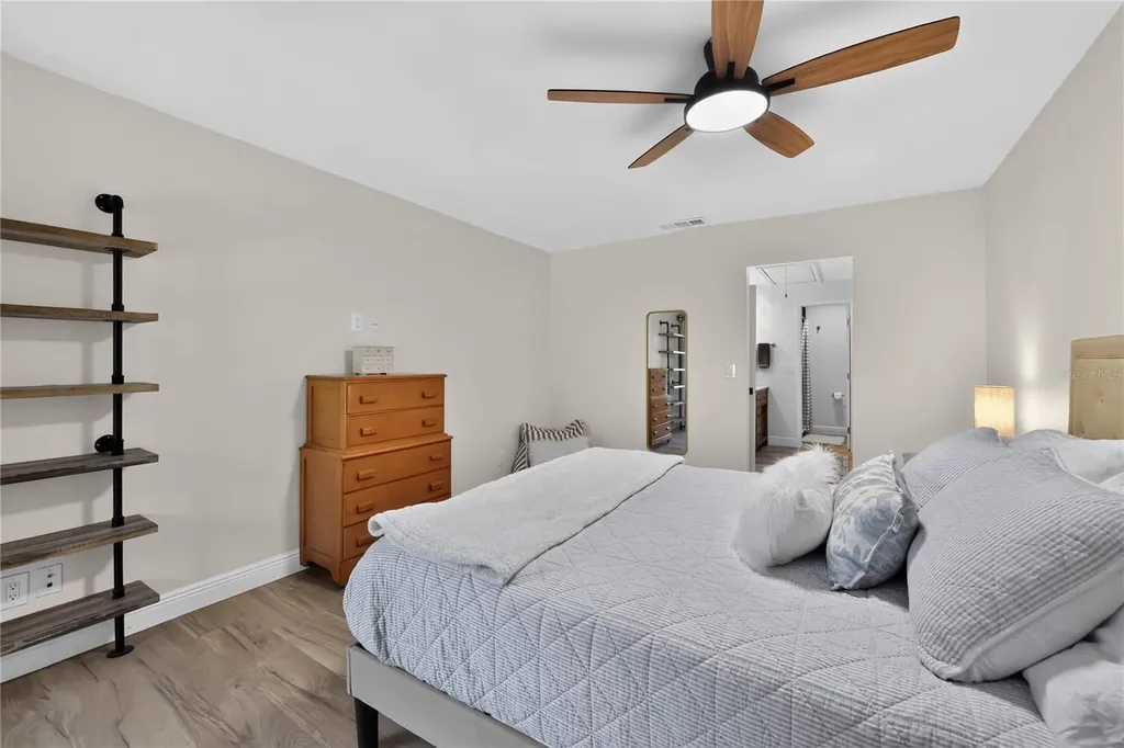 6378 Draw Lane Sarasota FL 34238