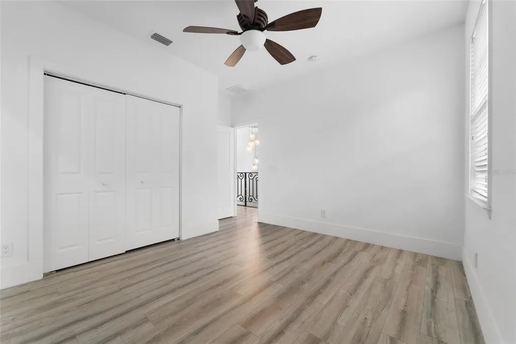 4802 W Beachway Drive Tampa FL 33609