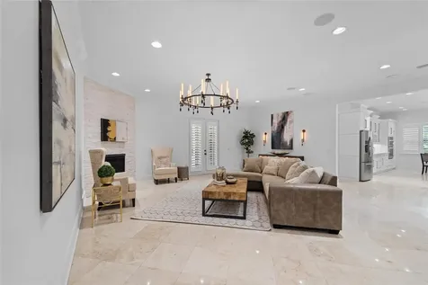 4802 W Beachway Drive Tampa FL 33609