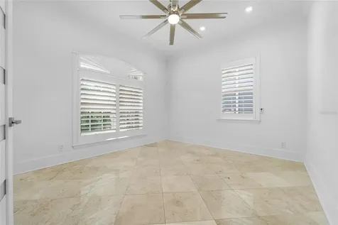 4802 W Beachway Drive Tampa FL 33609