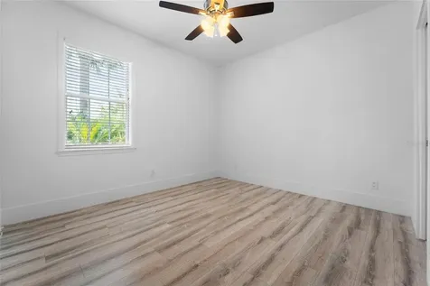4802 W Beachway Drive Tampa FL 33609