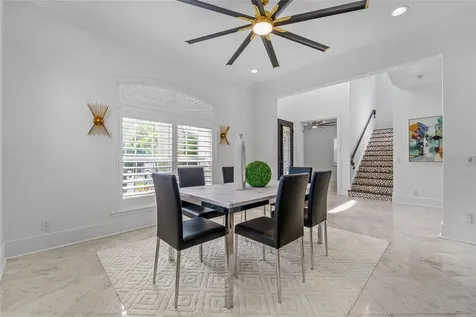4802 W Beachway Drive Tampa FL 33609