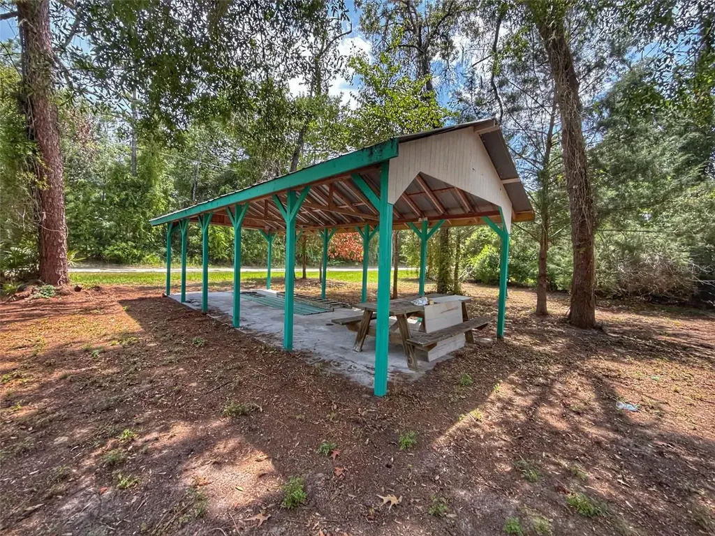 65 NE 528th Avenue Old Town FL 32680