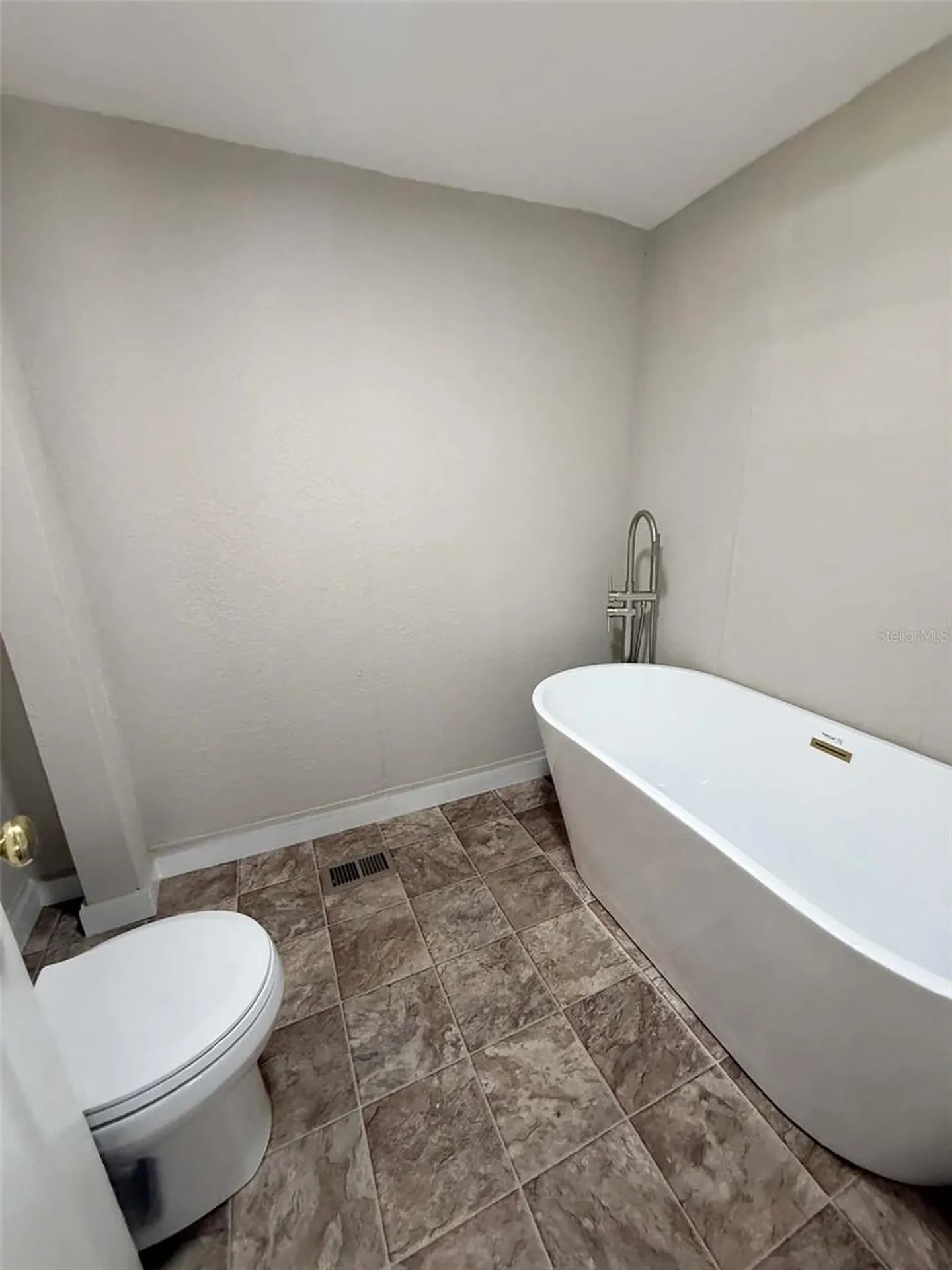 65 NE 528th Avenue Old Town FL 32680